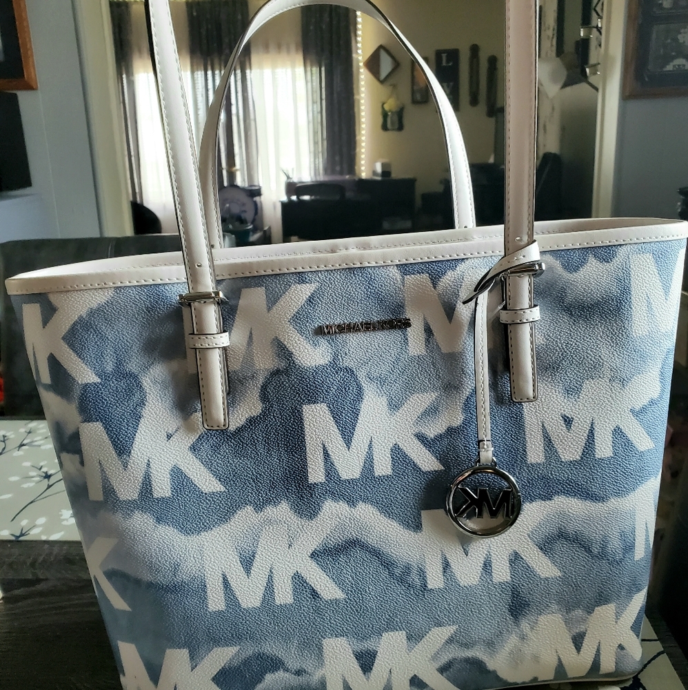 Michael Kors Tote
